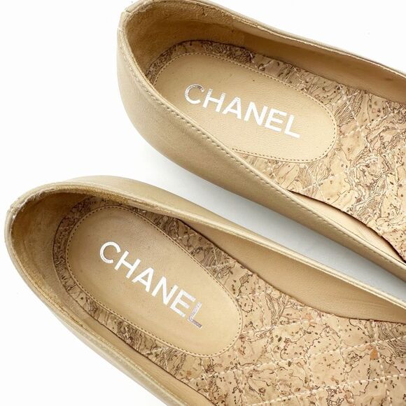 CHANEL Camelia Ballet Flat Size 38.5 CC Logo Leather Flower Round Toe Black Tan - Picture 7 of 14